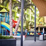 Ayo Pool & Mamaia Nord شقة