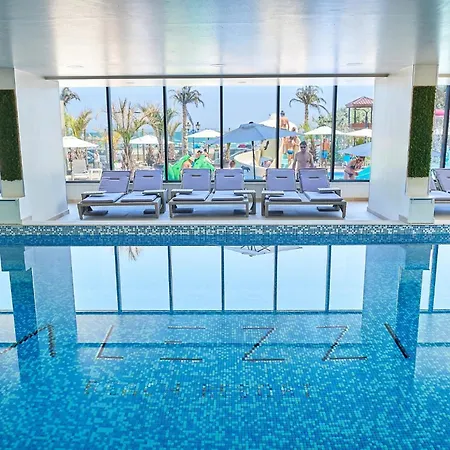 Apartment Ayo Pool & Mamaia Nord *