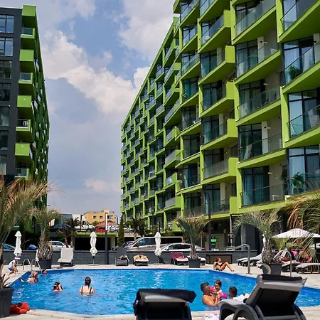 Ayo Pool & Mamaia Nord Διαμέρισμα Năvodari