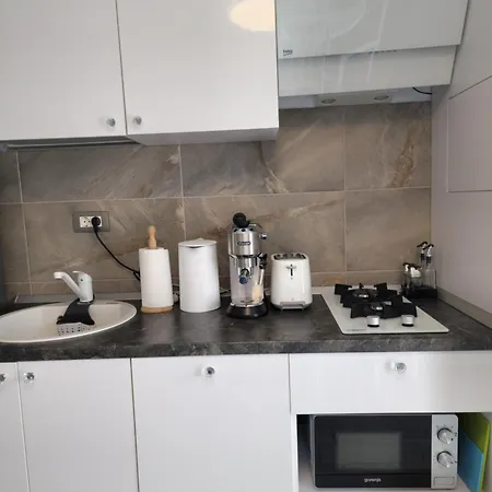 Ayo Pool & Mamaia Nord Apartment